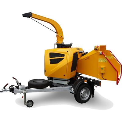 Puiduhakkur LASKI LS 160 DWB (Kohler KDW 1404) piduritega, UUS O2 treileri kategooria (üle 750kg)